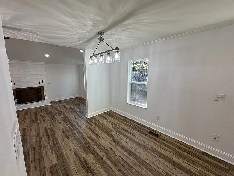 3895 Azalean Dr — Photo 12