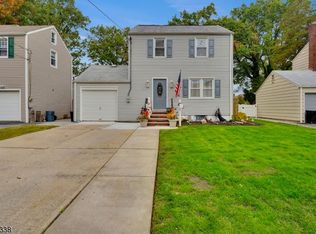 453 W Inman Ave, Rahway, NJ 07065