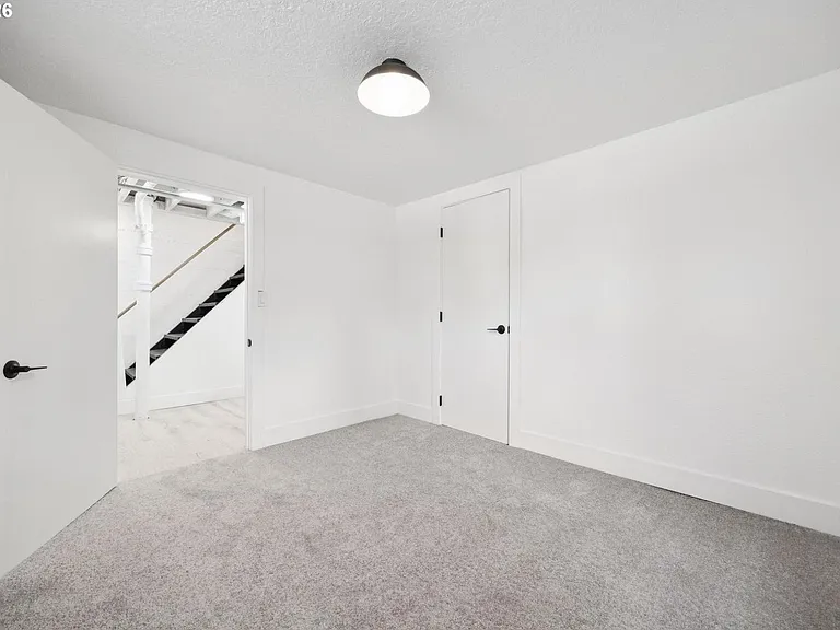 10114 N Calhoun Ave — Photo 26