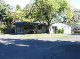 12075 SW Walker Rd, Beaverton, OR 97005