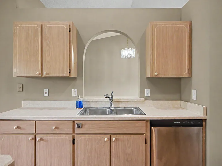 4 Foxhall Ct — Photo 17