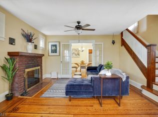 10 Delafield Ave, Lyndhurst, NJ 07071