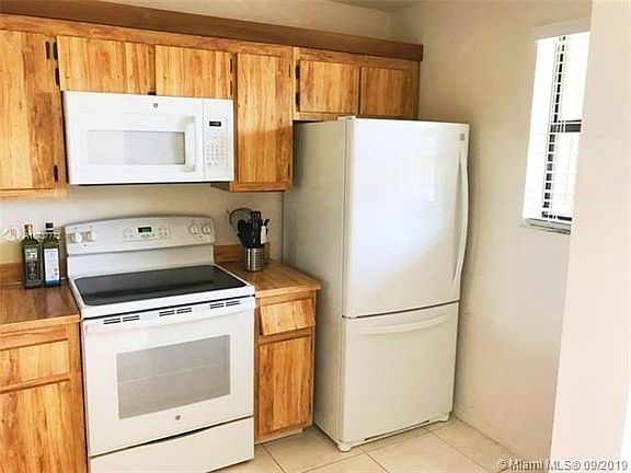 5th image of 15801 W Waterside Cir APT 205