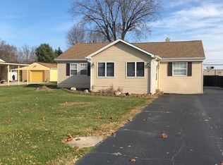 3611 S Campbell St, Plainfield, IN 46168