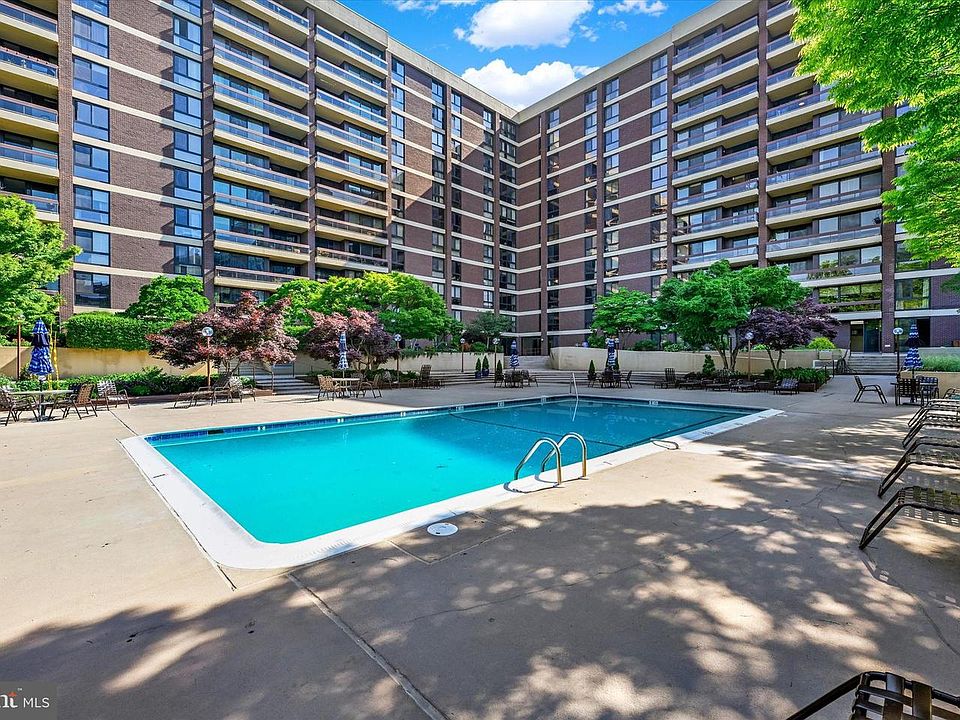 1st image of 4100 N Charles St Unit 1110