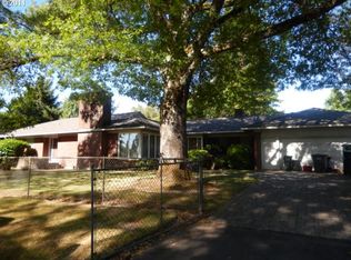511 NE Birchwood Cir, Hillsboro, OR