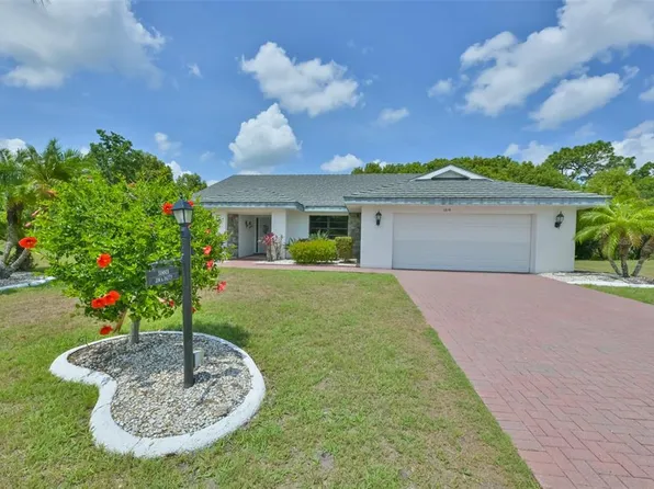 1819 New Bedford Dr, Sun City Center, FL 33573