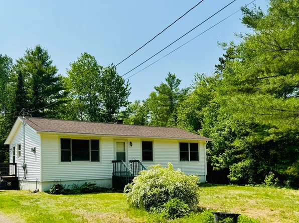 1050 Norway Road, Glenburn, ME 04401