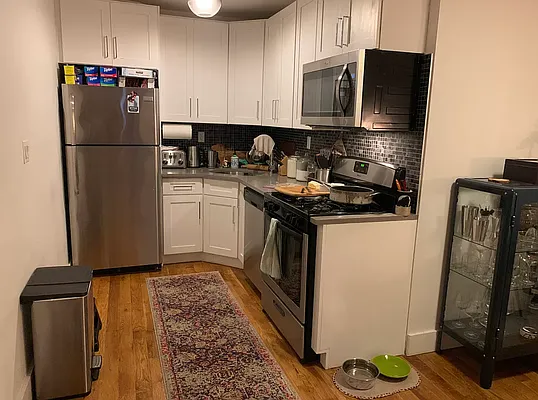 Rented by Bohemia Realty Group | media 12