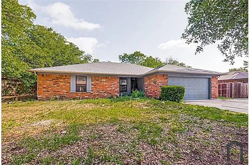 223 Meadowbrook Ln Photo 1