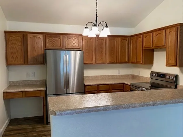 315 River View Dr #1807 — Photo 4