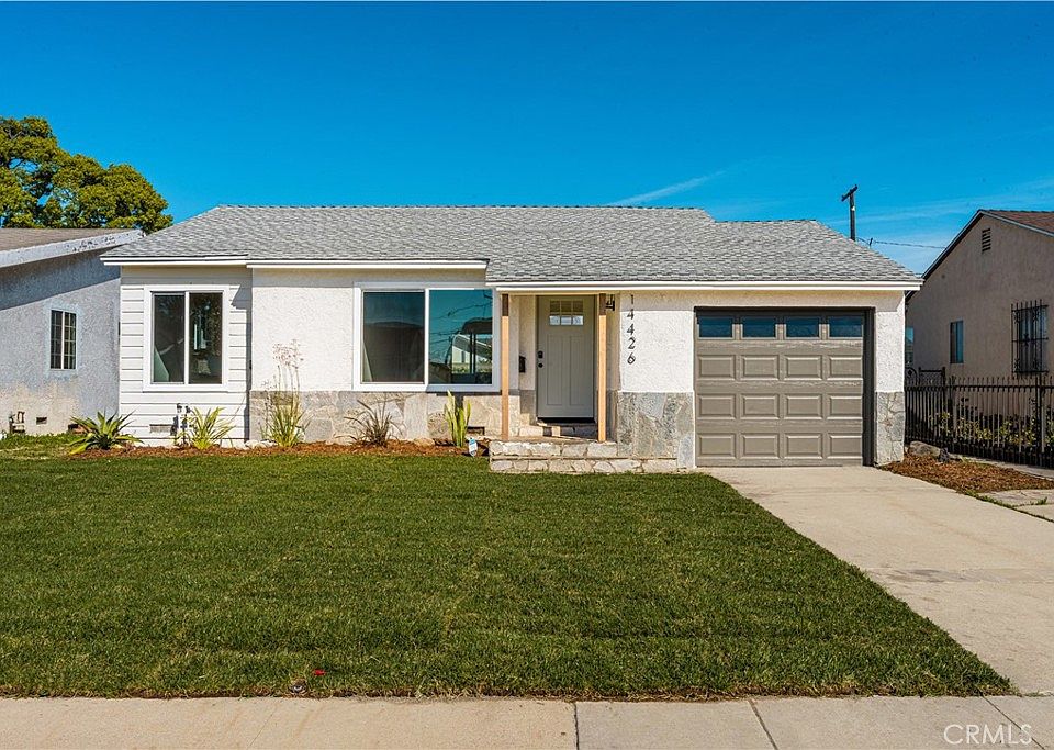 1st image of 14426 S Cahita Ave