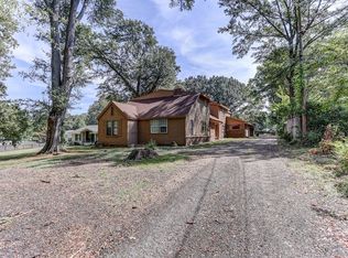 3700 Lakeview Rd, Memphis, TN 38116