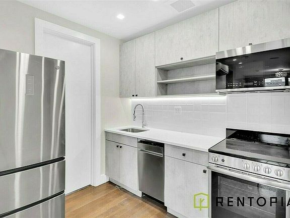 2nd image of 199 Stockholm St #337