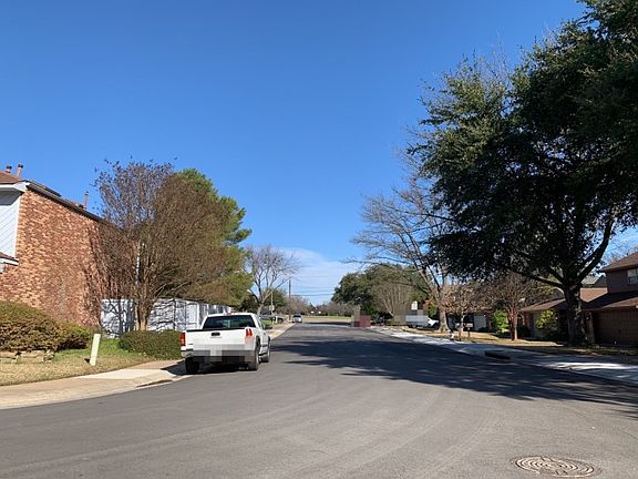 5th image of 9608 Park Highlands Dr
