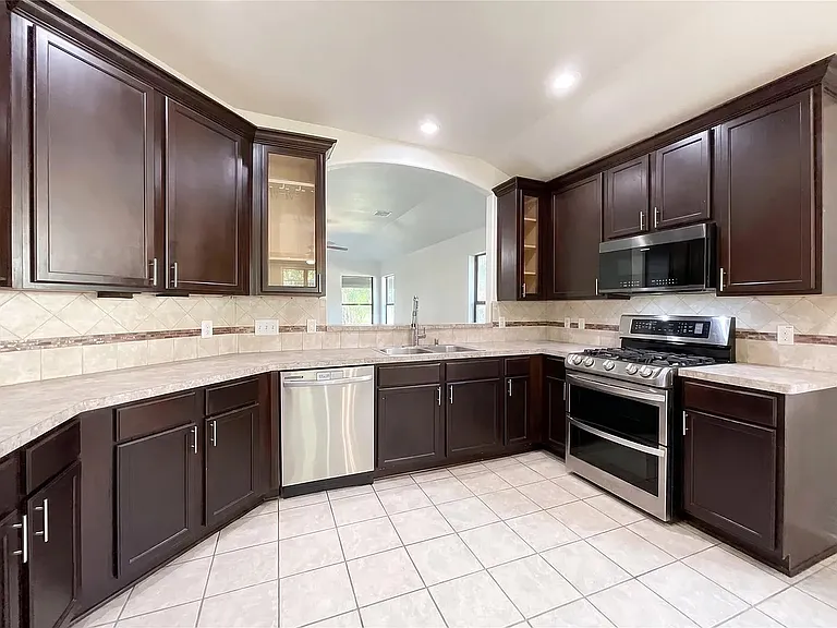 1604 Katydid Ct — Photo 13