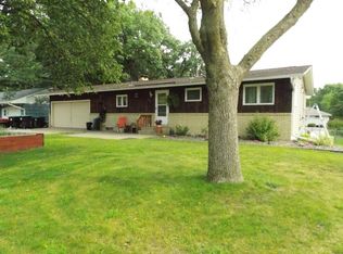 156 105th Ave NW, Coon Rapids, MN 55448