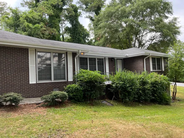 2580 Lake Capri Rd NW, Conyers, GA 30012