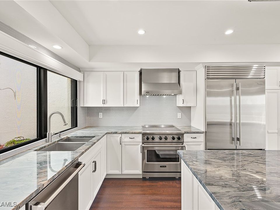 1st image of 5018 Harbortown Ln