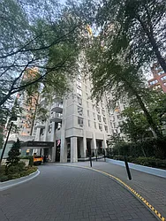 The Concorde at 220 East 65th Street in Lenox Hill