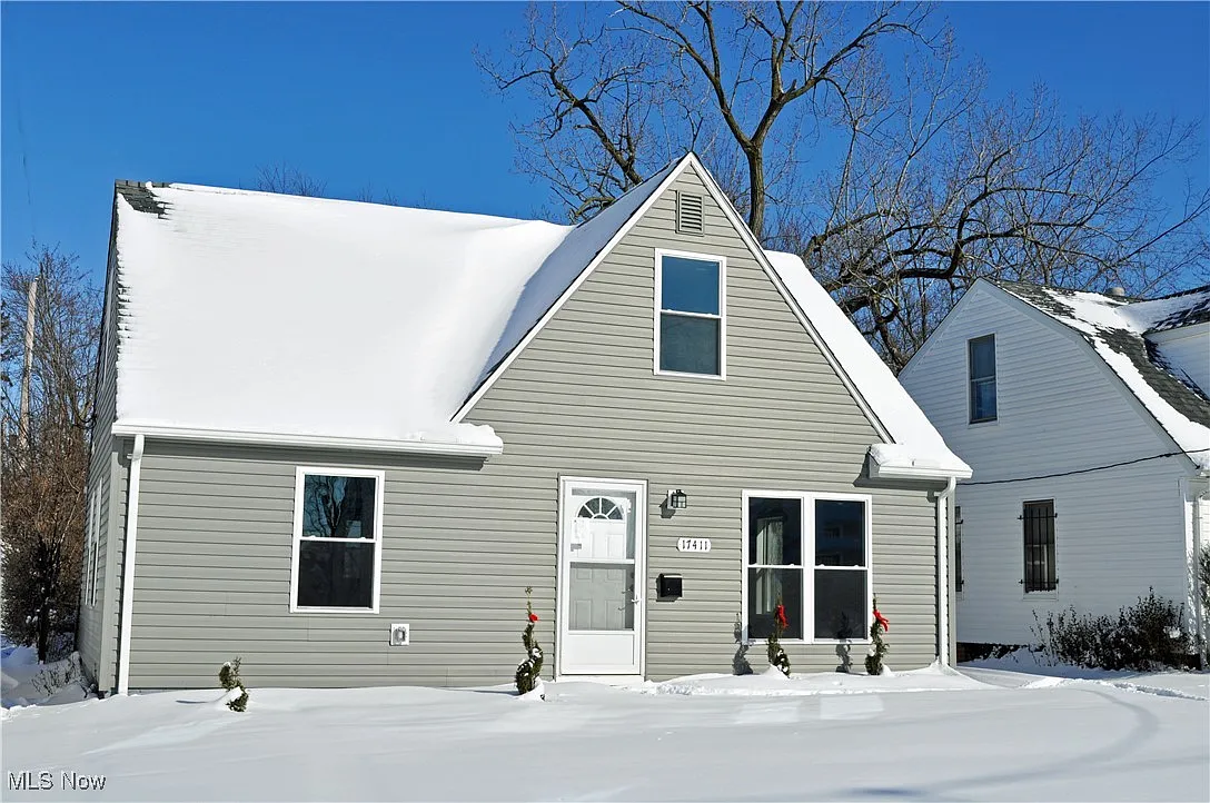 17411 Wayne Dr photo 1