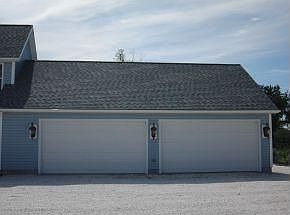 5th image of 253 Clayton Ave