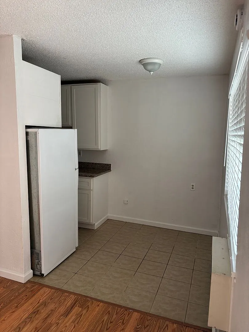 7466 Bridgit Drive — Photo 4