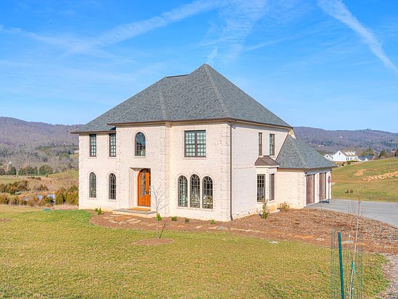 2nd image of 1511 Plank Dr