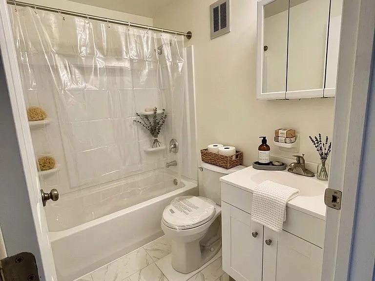 225 E Loveland Ave #A-10 — Photo 4