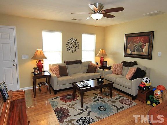 3rd image of 408 Tighfield Dr