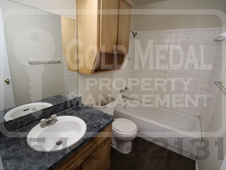 1408 Dugger Cir — Photo 15