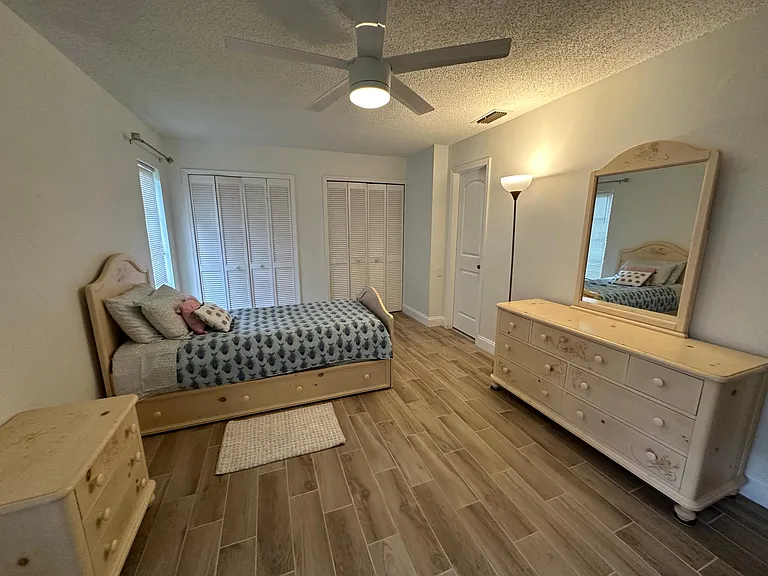 4932 Hidden Oaks Trl — Photo 29