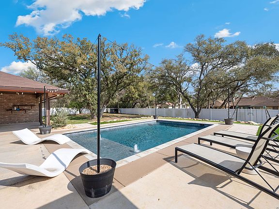 3rd image of 9616 Azalea Cir.