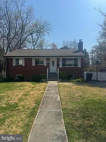 3903 Whispering Ln Photo 1