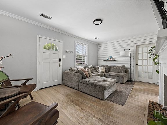 5th image of 1712 E 32nd Street