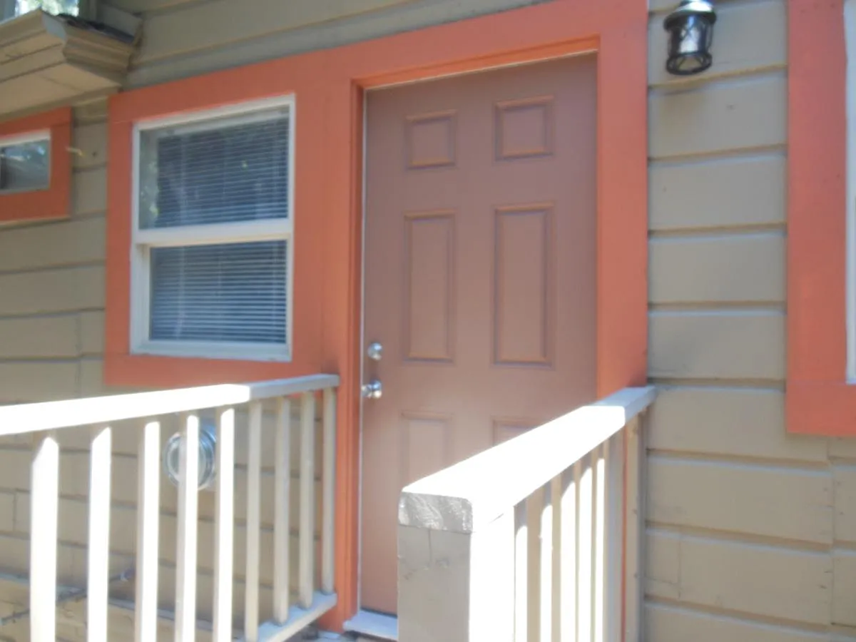 1815 P Street — Photo 2