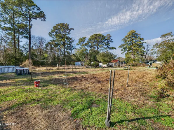 2711 Lyndon Avenue, Wilmington, NC 28405
