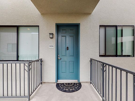 3rd image of 230 S Jackson St APT 306