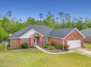 8080 Crestwood Cv, Biloxi, MS 39532