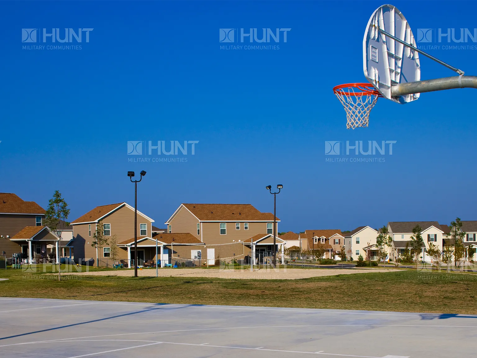 3 bed, 2.5 bath, 1748 sqft, $2,028 — Photo 3