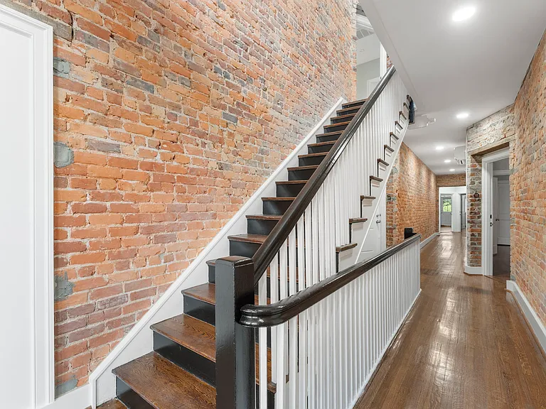806 N Arthur Ashe Blvd #11 — Photo 7