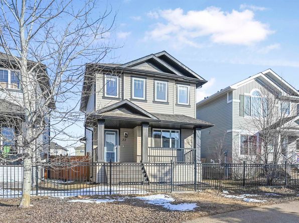 22 Spruce Blvd, Leduc, AB T9E 0W4