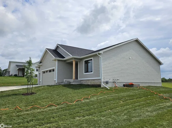 506 18th Ave E, Oskaloosa, IA 52577