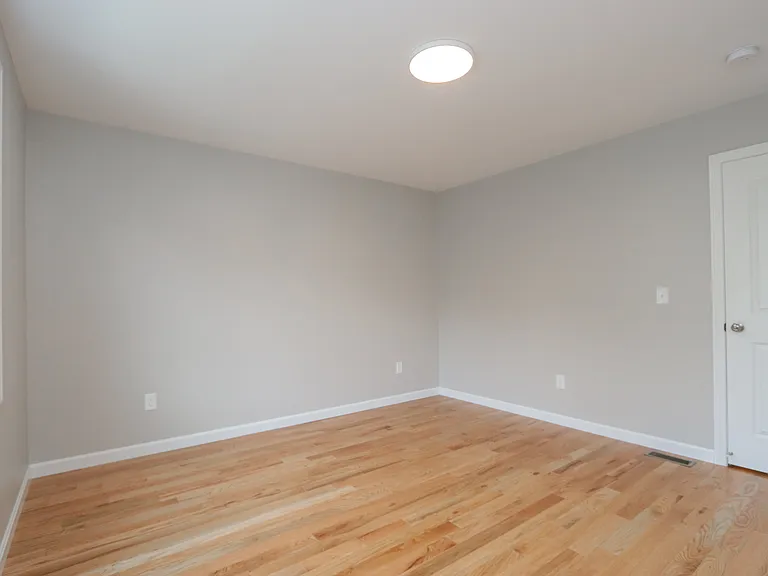 859 Carew St #857 — Photo 21