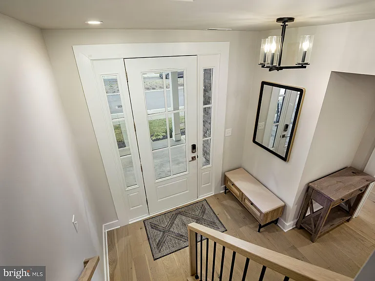 304 Squire Dr — Photo 3