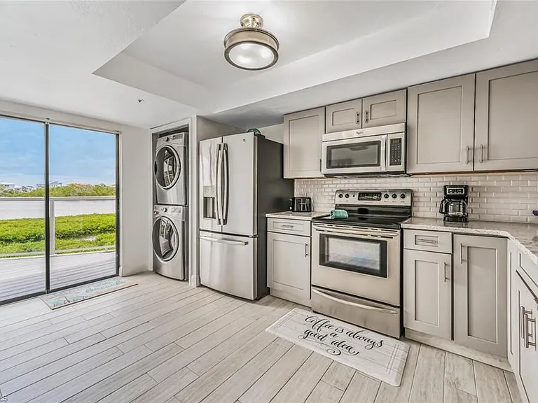 21513 Indian Bayou Dr — Photo 15