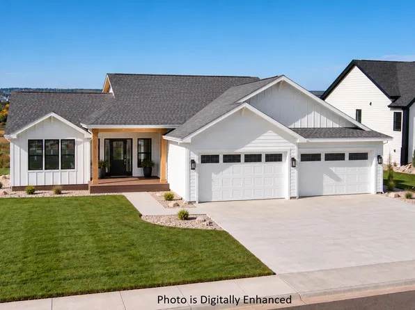 4302 Elk Ridge Dr, Bismarck, ND 58503