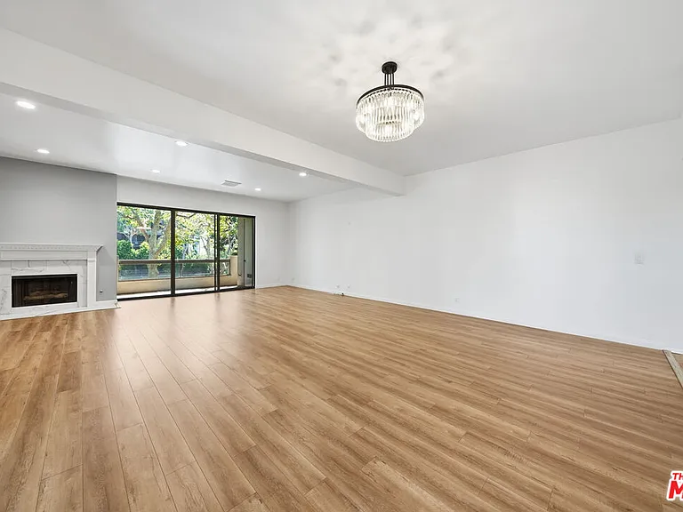141 S Linden Dr #206 — Photo 49