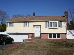 10 Kathy Dr, Seymour, CT 06483