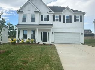 3015 Bayou St, Graham, NC 27253